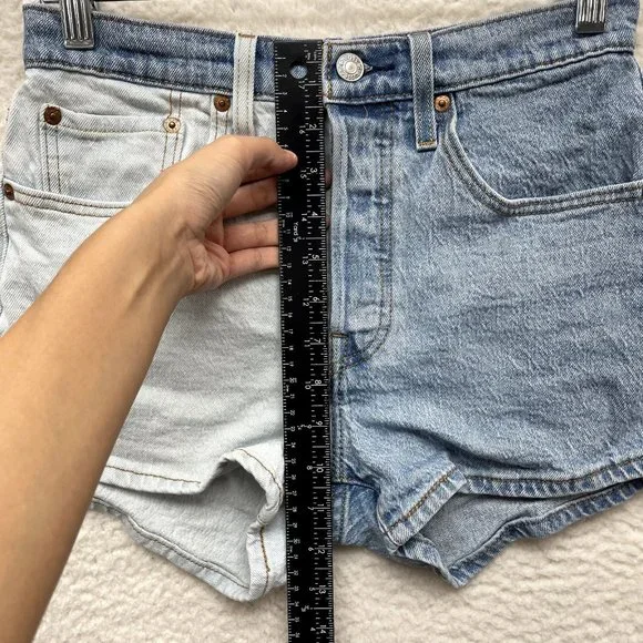 Levi's 501 Denim Shorts Womens 6 27 Two Tone Split Dye Mid Rise Button Fly - Picture 6 of 11
